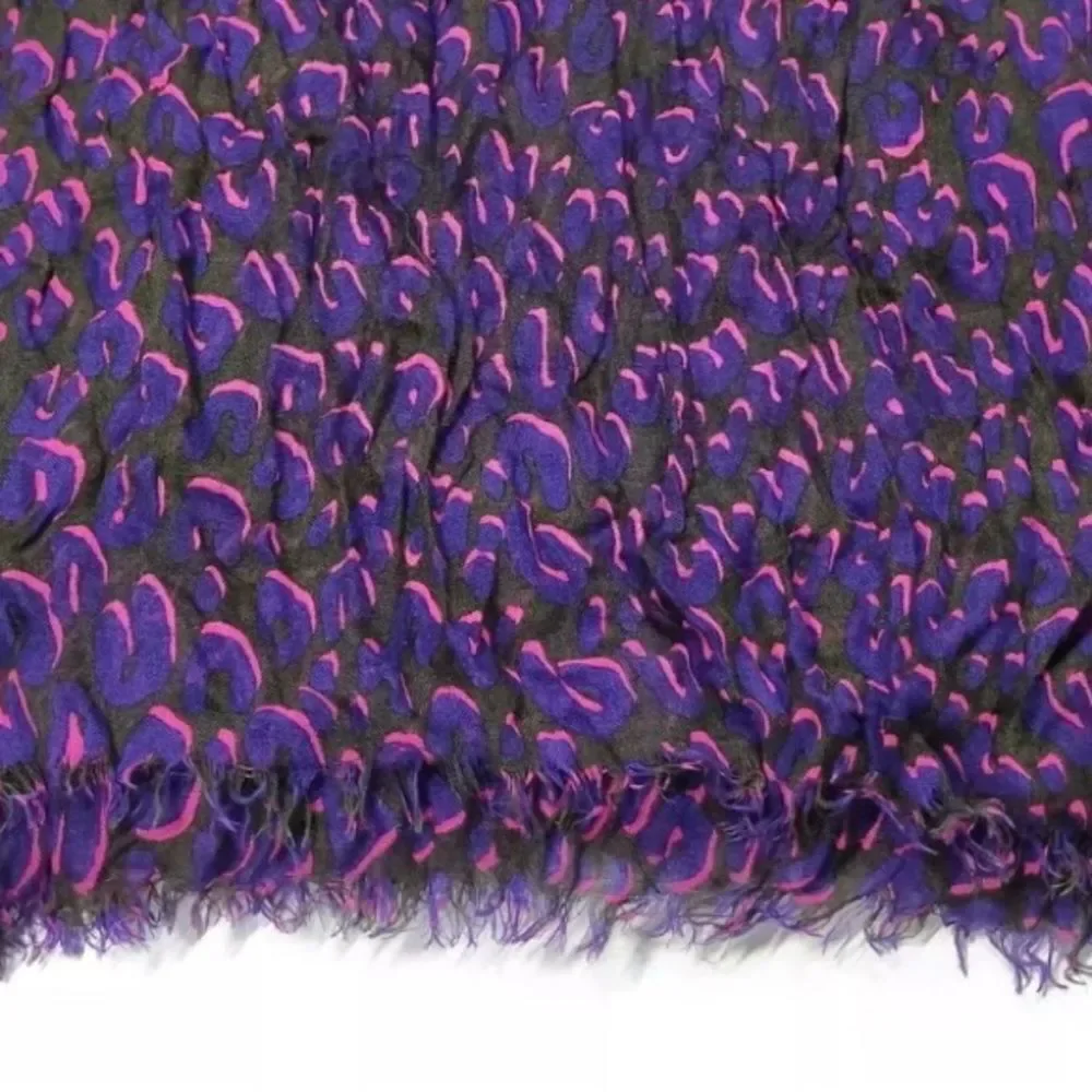 Auth Louis Vuitton Stephan Spouse Ltd Edition Violet Leopard Cashmere Silk Shawl